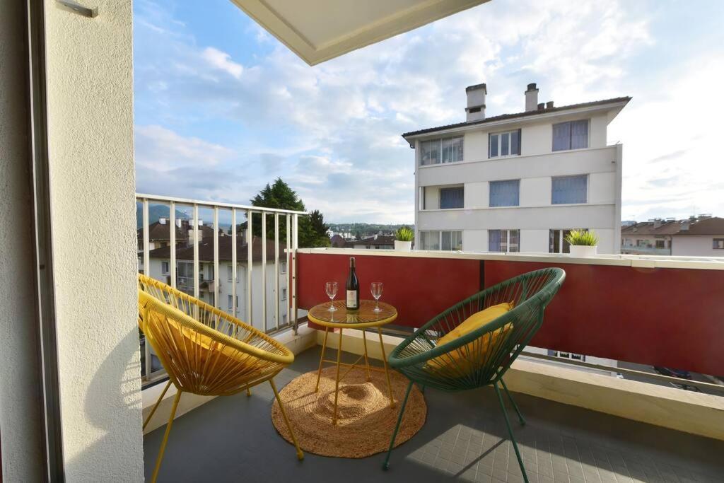 Cabana & Le Central - Proche Lac , Terrasse Et Parking Annecy Ngoại thất bức ảnh