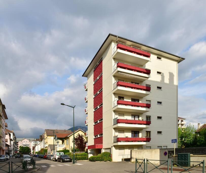 Cabana & Le Central - Proche Lac , Terrasse Et Parking Annecy Ngoại thất bức ảnh